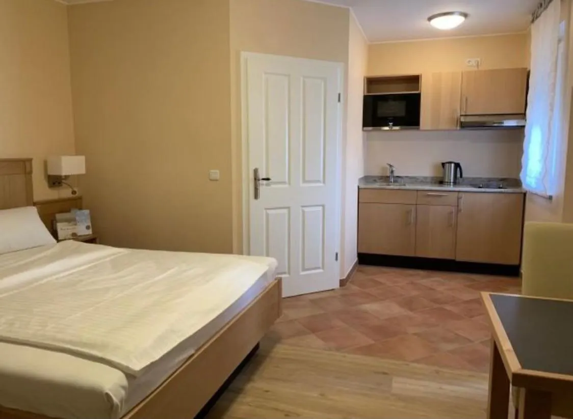 Best Longstay Inn, Homestead And Extended Stay - Kral Hotels Erlangen Apartment